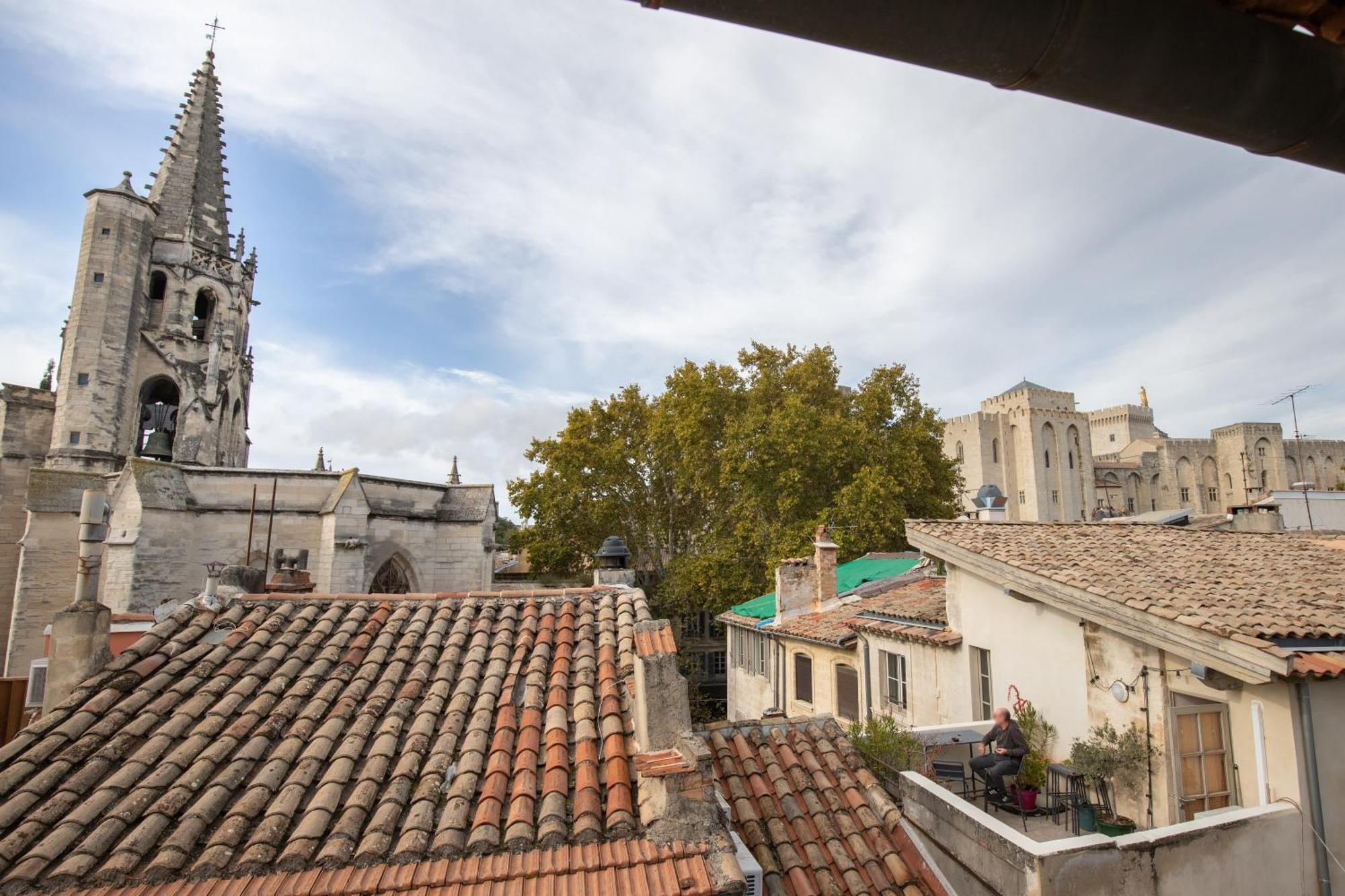 Le Ciel Du Palais - Intramuros - 2 Ch - Wifi Avignon Exterior photo